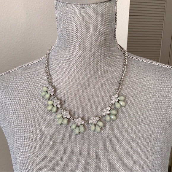 Charming Charlie Jewelry - Summery Floral Statement Necklace